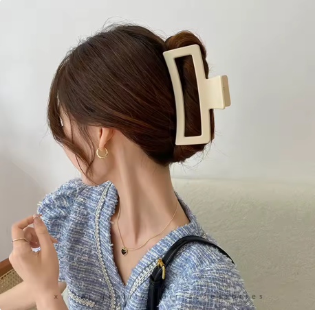 13cm Extra Large Hair Shark Clip – Square Clip, Women’s Hairpin