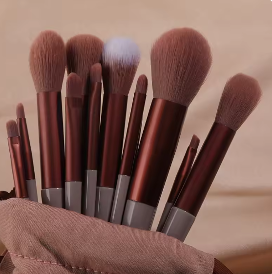 Eyeshadow, Foundation, Powder & Blush Brushes for Women