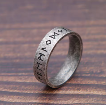 A Cool and Stylish Unisex Ring