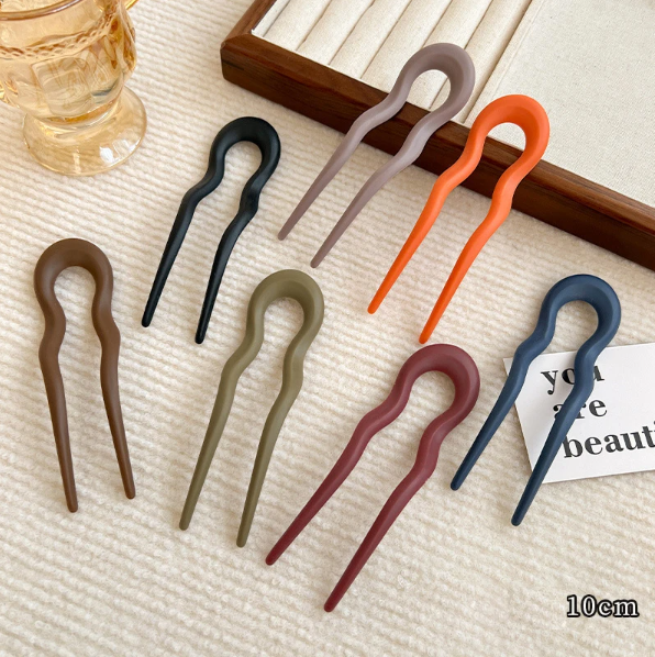 Acetate acrylic hairpin