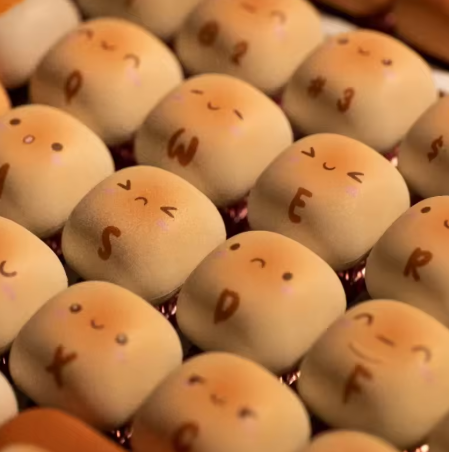 Bun Paradise Themed Keycaps – 139 Key PBT, MOG Profile, Cute Mushroom Design, for Mechanical Keyboards