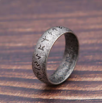 A Cool and Stylish Unisex Ring