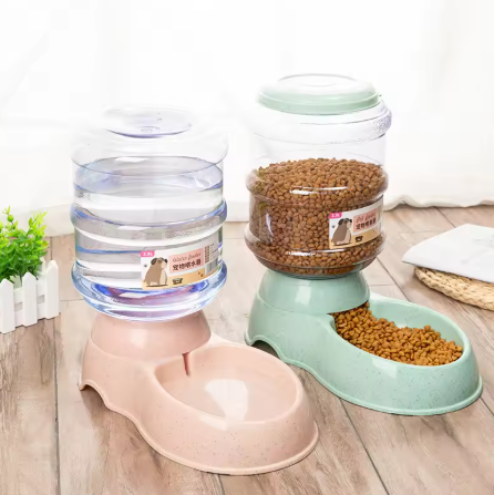 Large capacity automatic pet food and water bowl