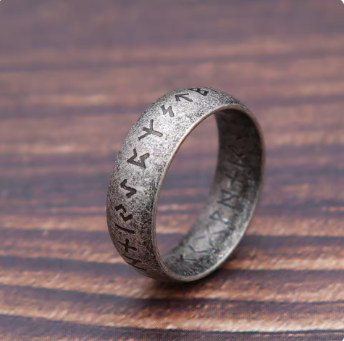 A Cool and Stylish Unisex Ring