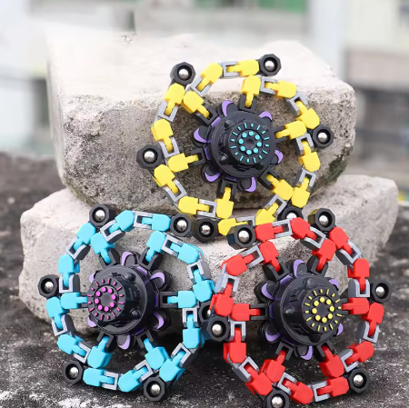 Transforming Chain Fidget Spinner – A Stress Reliever Sensory Toy for Kids and Adults, a Portable Hand Spinner Gift