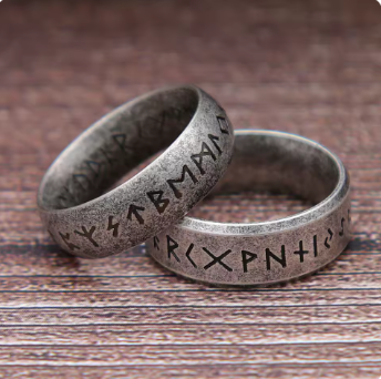 A Cool and Stylish Unisex Ring