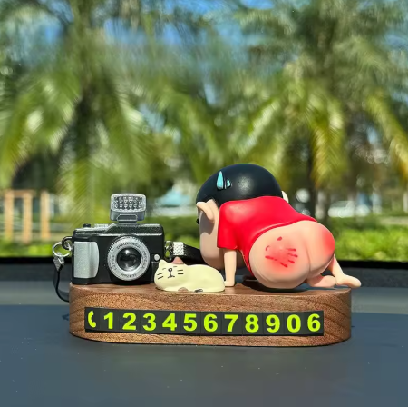 Crayon Shin-chan Temporary Parking License Plate – Custom Cartoon Car Ornament